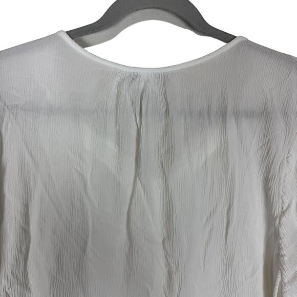 Catherines Blouse Womens 1X White Rayan Embroidered 3/4 Sleeve V-Neck Pullover - Picture 6 of 11